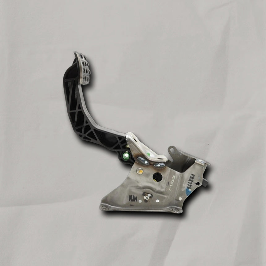 2017-2021 Honda Civic 6MT Clutch Pedal Assembly w/Stroke Sensor OEM
