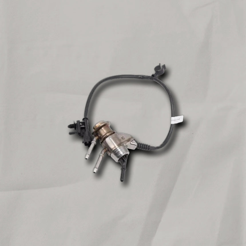 2020-2024 Silverado Sierra Tahoe Yukon 3.0L Diesel Reductant Injector OEM