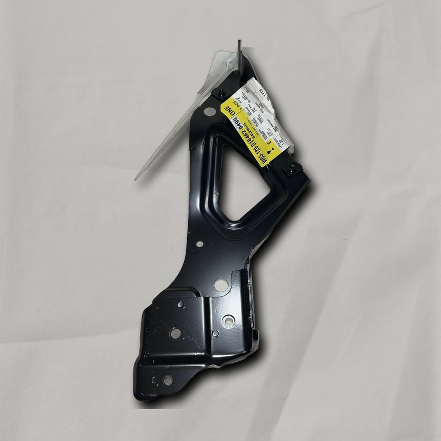 2020-2024 Silverado Sierra 2500 3500 HD Pass Fender Bracket OEM
