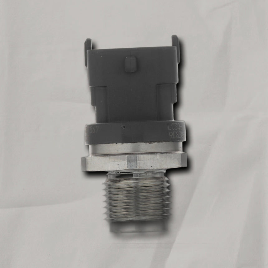 2020-2022 Ford F-250 F-350 F-450 F-550 6.7L Diesel Fuel Pressure Sensor OEM