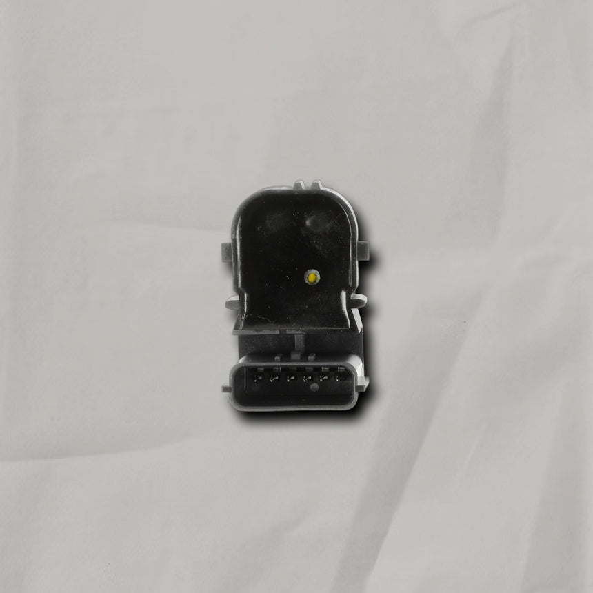 2018-2021 Kia Stinger Outer Ultrasonic Park Sensor OEM
