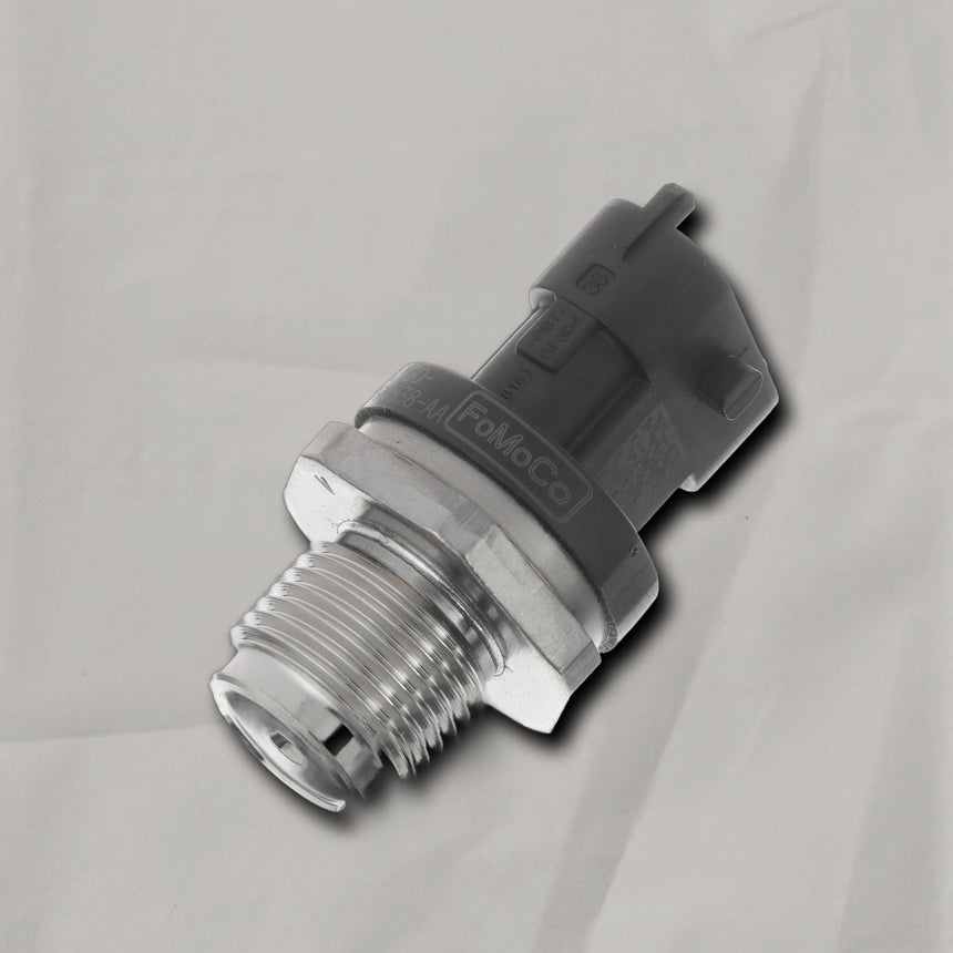 2020-2022 Ford F-250 F-350 F-450 F-550 6.7L Diesel Fuel Pressure Sensor OEM