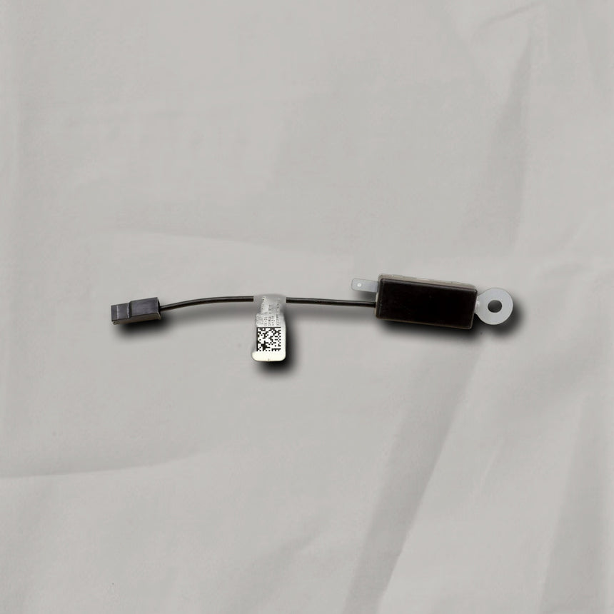 2020-2024 Ford Escape Dr Side Rr Radio Antenna Isolator OEM