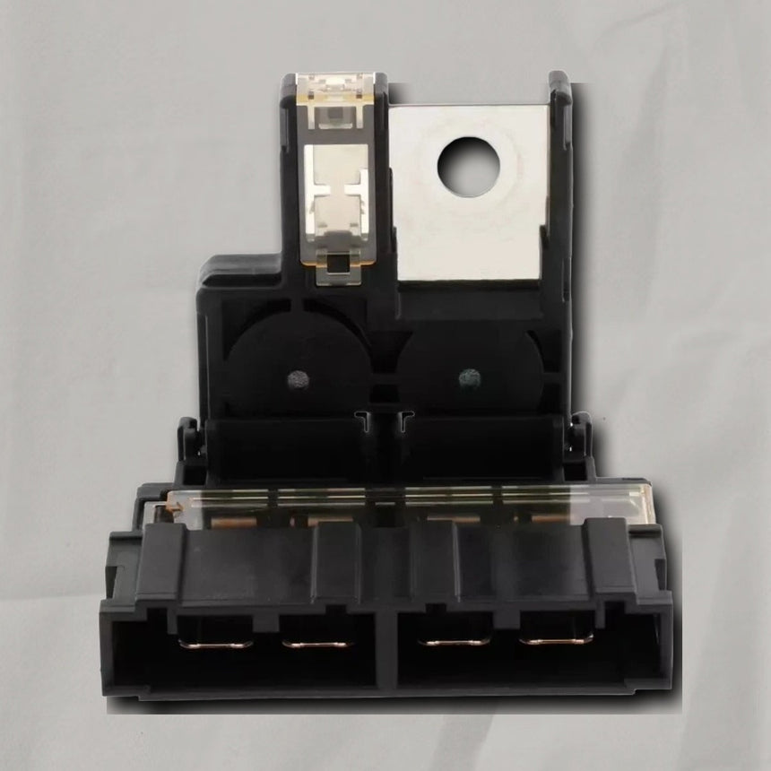 2020-2021 Nissan Titan Titan XD Fuse Holder 5.6L V8 OEM
