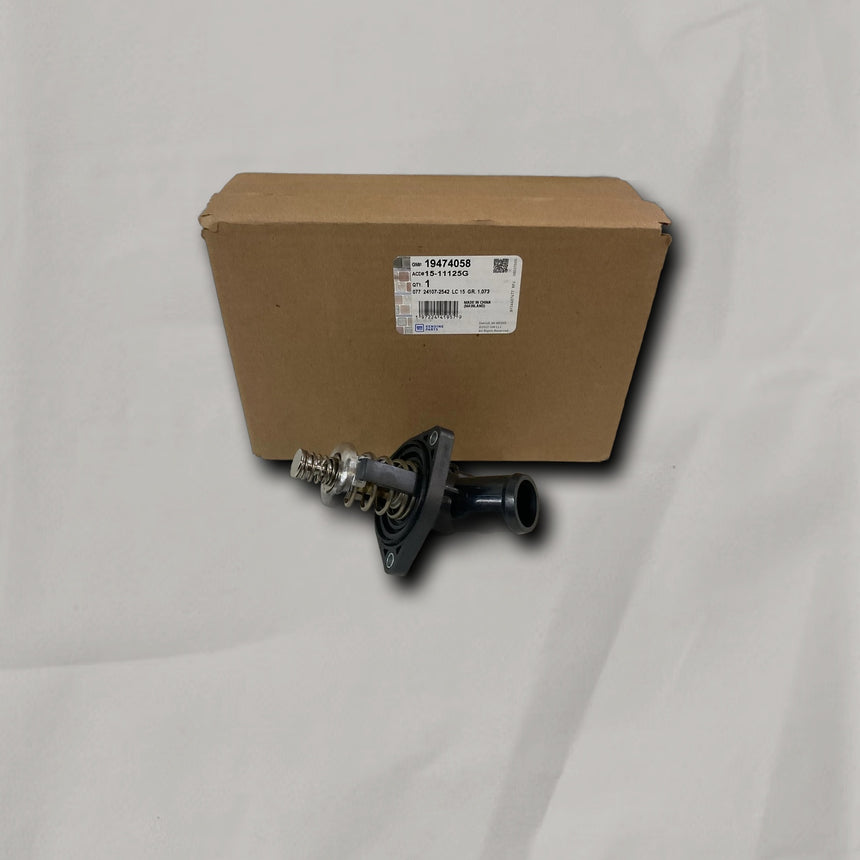 2014-2020 Silverado Sierra Tahoe Yukon 5.3L 6.2L Thermostat OEM