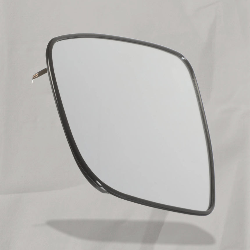2017-2022 Nissan Rogue Sport Driver Side Mirror Glass w/o Heat OEM