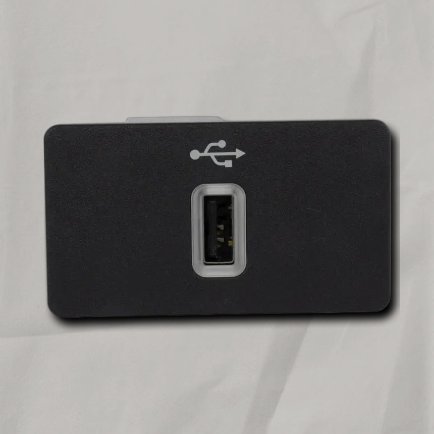 2016-2023 Ford Audio Auxiliary Jack SYNC III Apple CarPlay OEM
