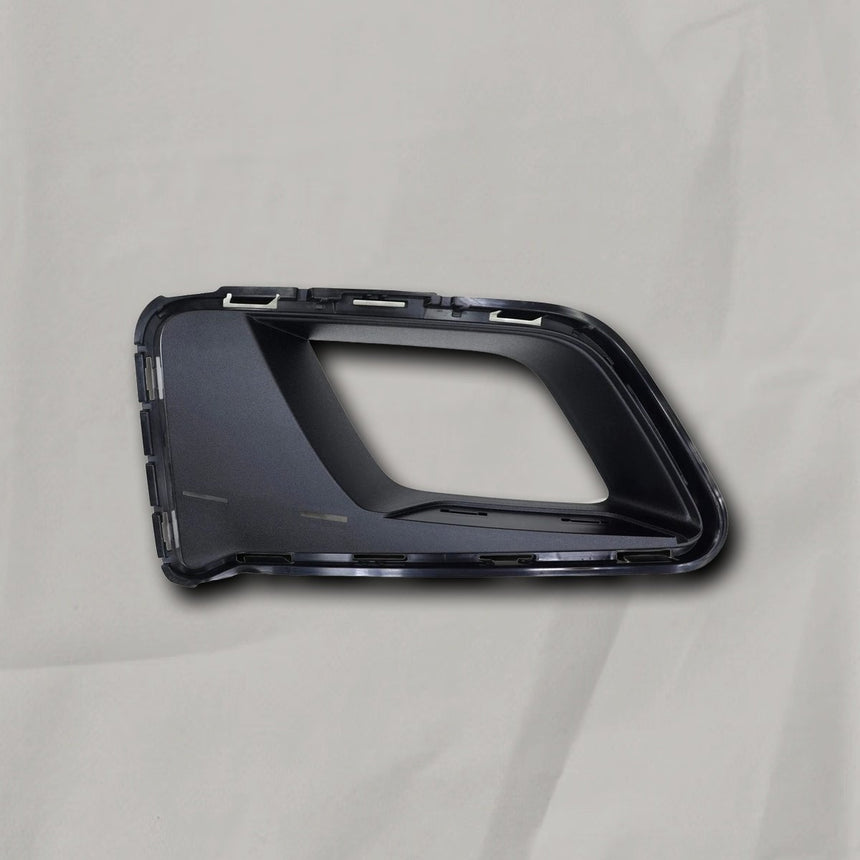 2018-2023 Chevy Camaro Passenger Side Front Fog Lamp Bezel OEM Black