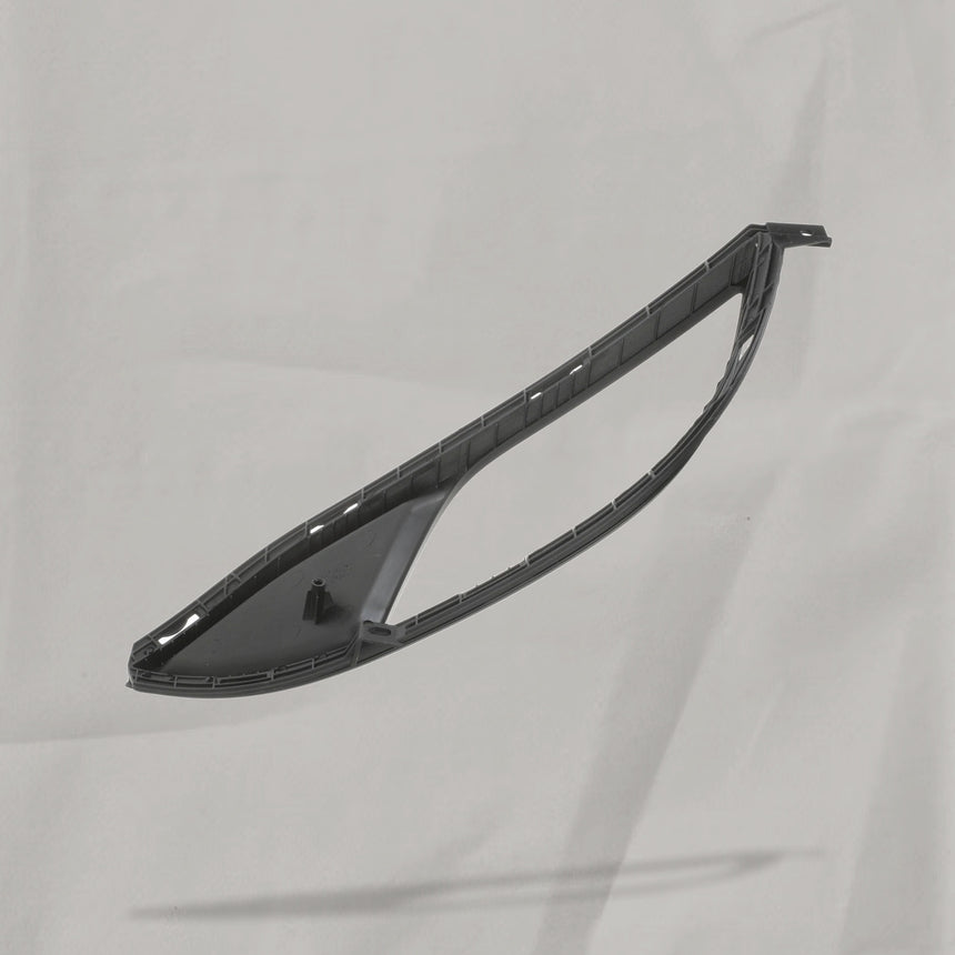 2014-2016 Kia Forte Forte5 Driver Side Front Fog Lamp Bezel OEM