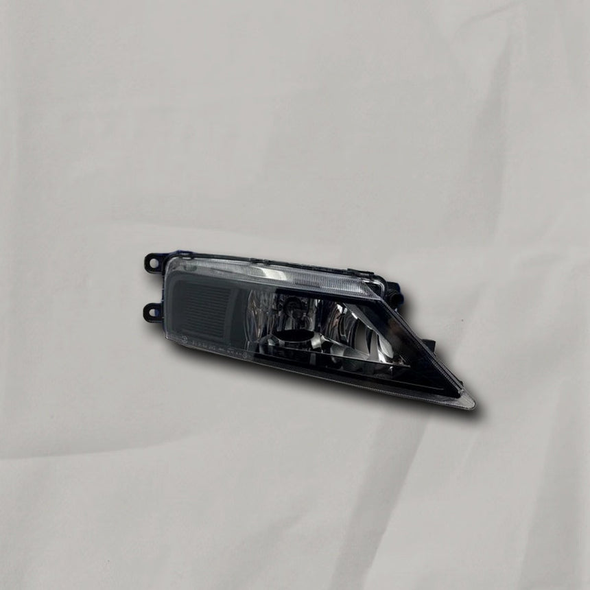 2020-2024 VW Tiguan Driver Side Fog Lamp Assembly Halogen OEM