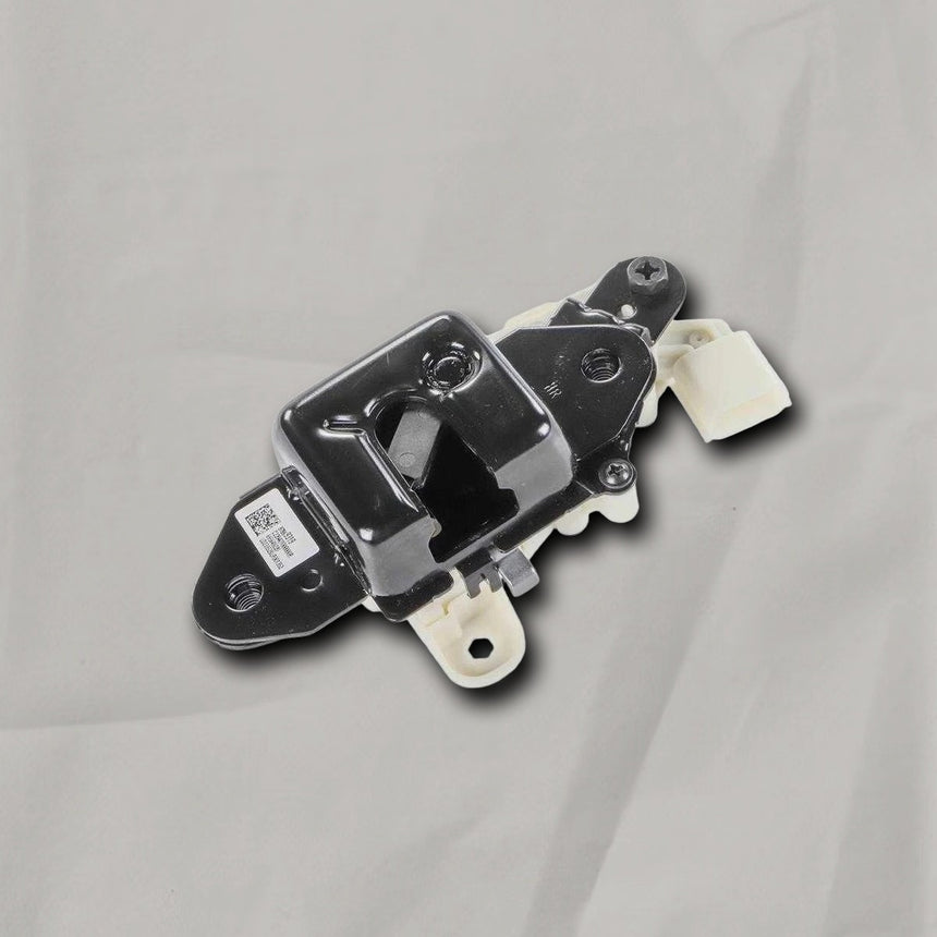 2026 Chevy Silverado 2500 HD Passenger Side Tailgate Latch OEM