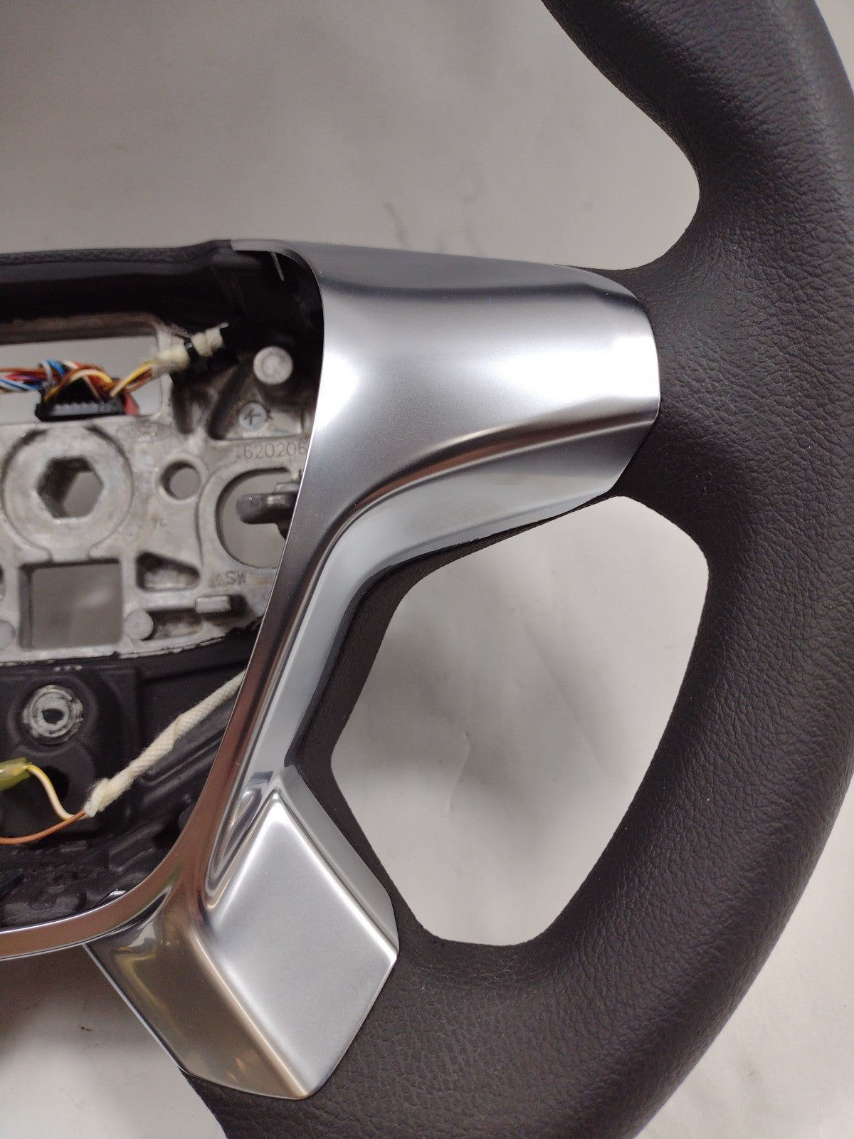 2015-2019 Ford Transit 150 250 350 Black Steering Wheel Genuine OEM