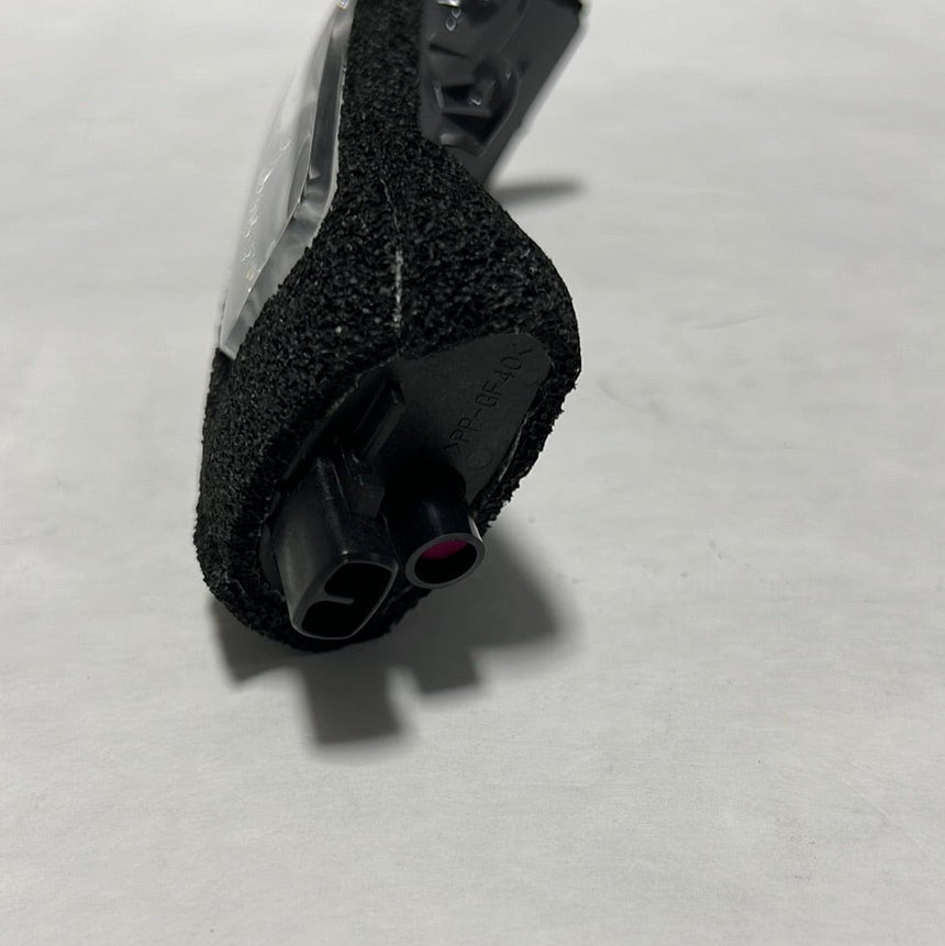 2013-2020 Toyota Sienna Passenger Side Mirror Turn Signal Lamp OEM