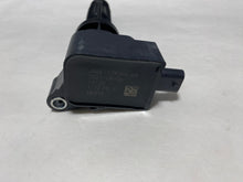 Load image into Gallery viewer, CL-(JX6Z-12029-B-D27 (1) Ranger Edge Escape Explorer Ignition Coil Genuine Ford / Motorcraft 2.0 Engine