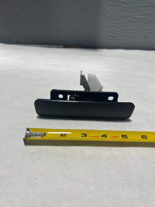 CL-0323-8C2Z-1526604-BD-H21 1992-2014 Ford E-150 Econoline Hinged Outside Door Handle 8C2Z-1526604-BD