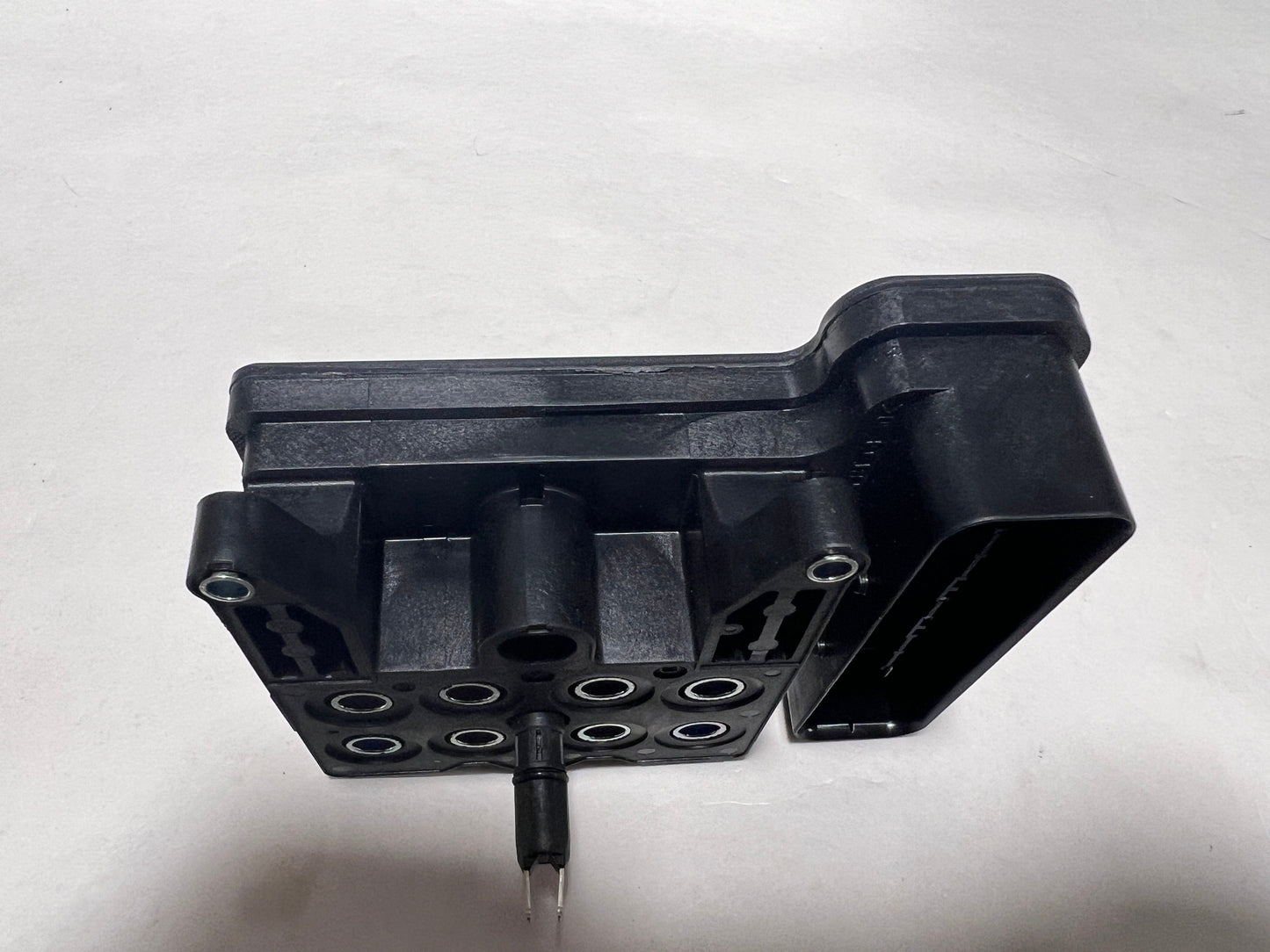 CL-6E5Z-2C219-AA-C22 2006-2009 Ford Fusion ABS Brake Control Module For Front Wheel Drive Only