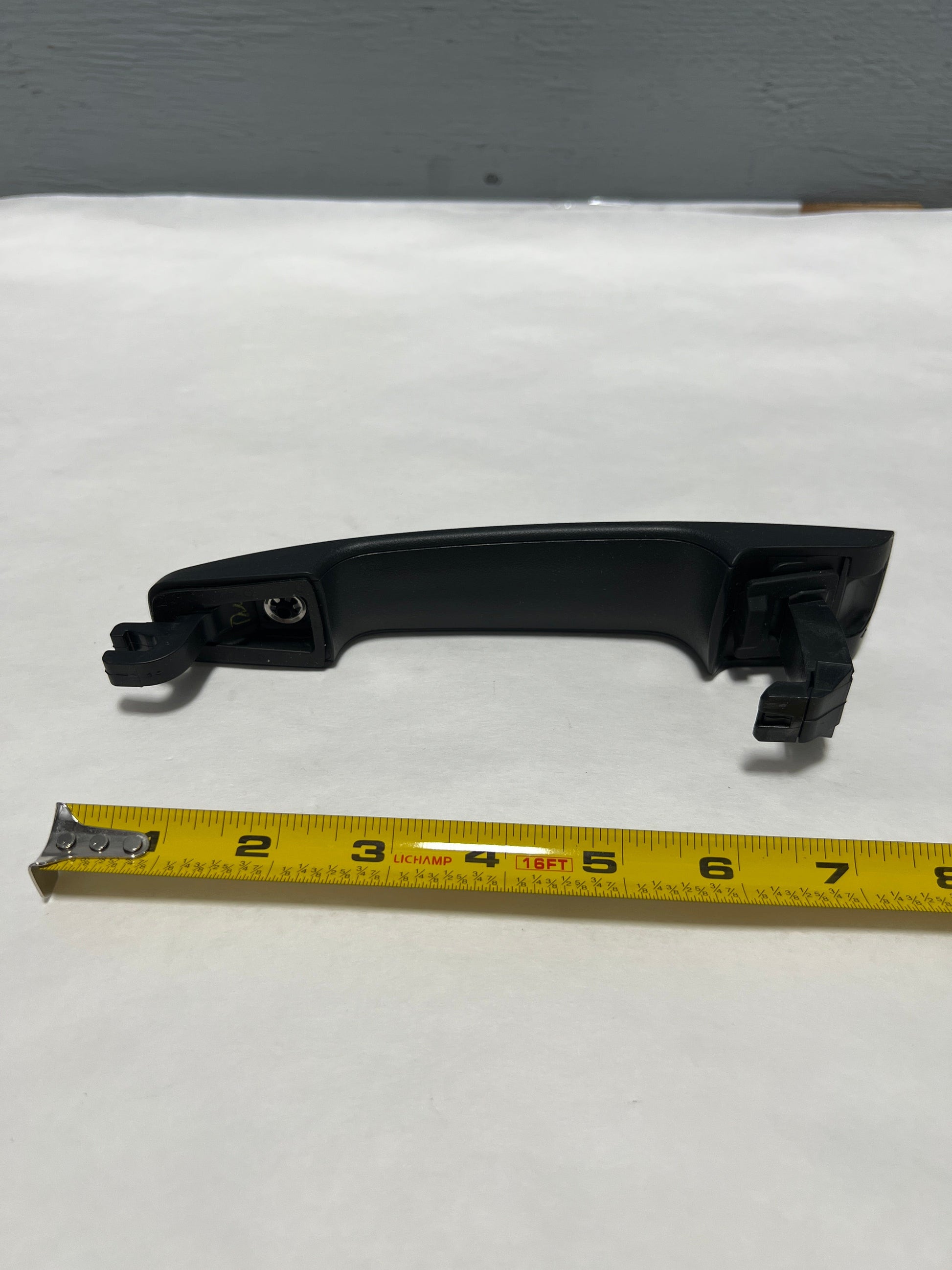 Cl-8S4Z-5422404-AA-H14 2008-2011 Ford Focus Driver Front Outside Handle Genuine 8S4Z-5422404-AA