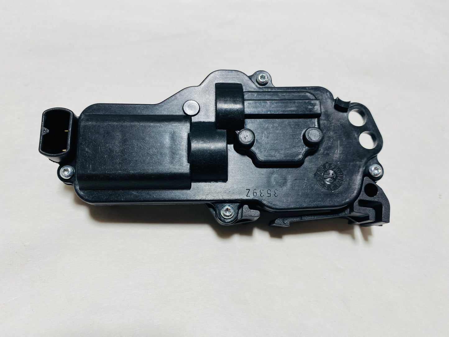 CL-6L3Z-25218A43-AA-C29 2008-2016 Ford F-250 F-350 Driver Front Door Lock Actuator Genuine New