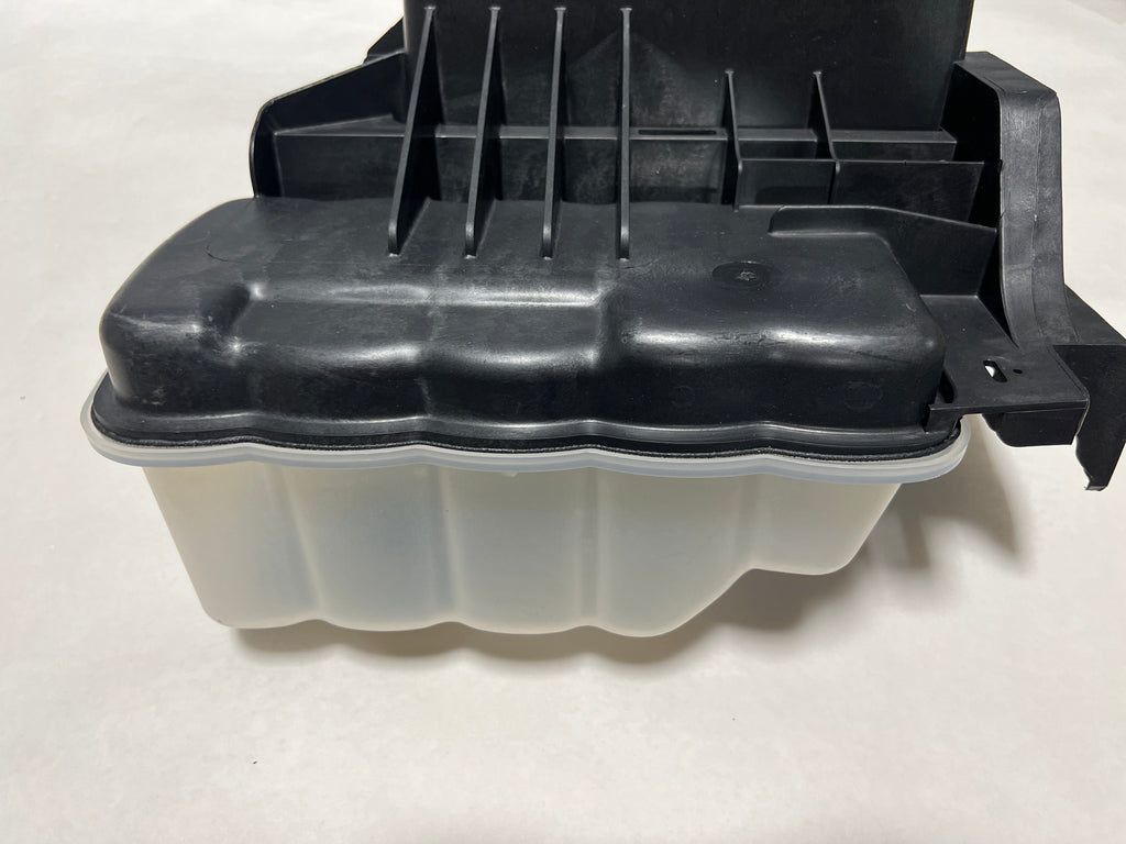 CL-9L3Z-8A080-A-D19 2009-2010 Ford F-150 or Expedition Lower Battery Tray With Coolant Reservoir