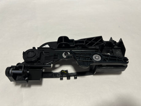 68060188AL 2011-2021 Dodge Charger Passenger Front Door Handle Bracket