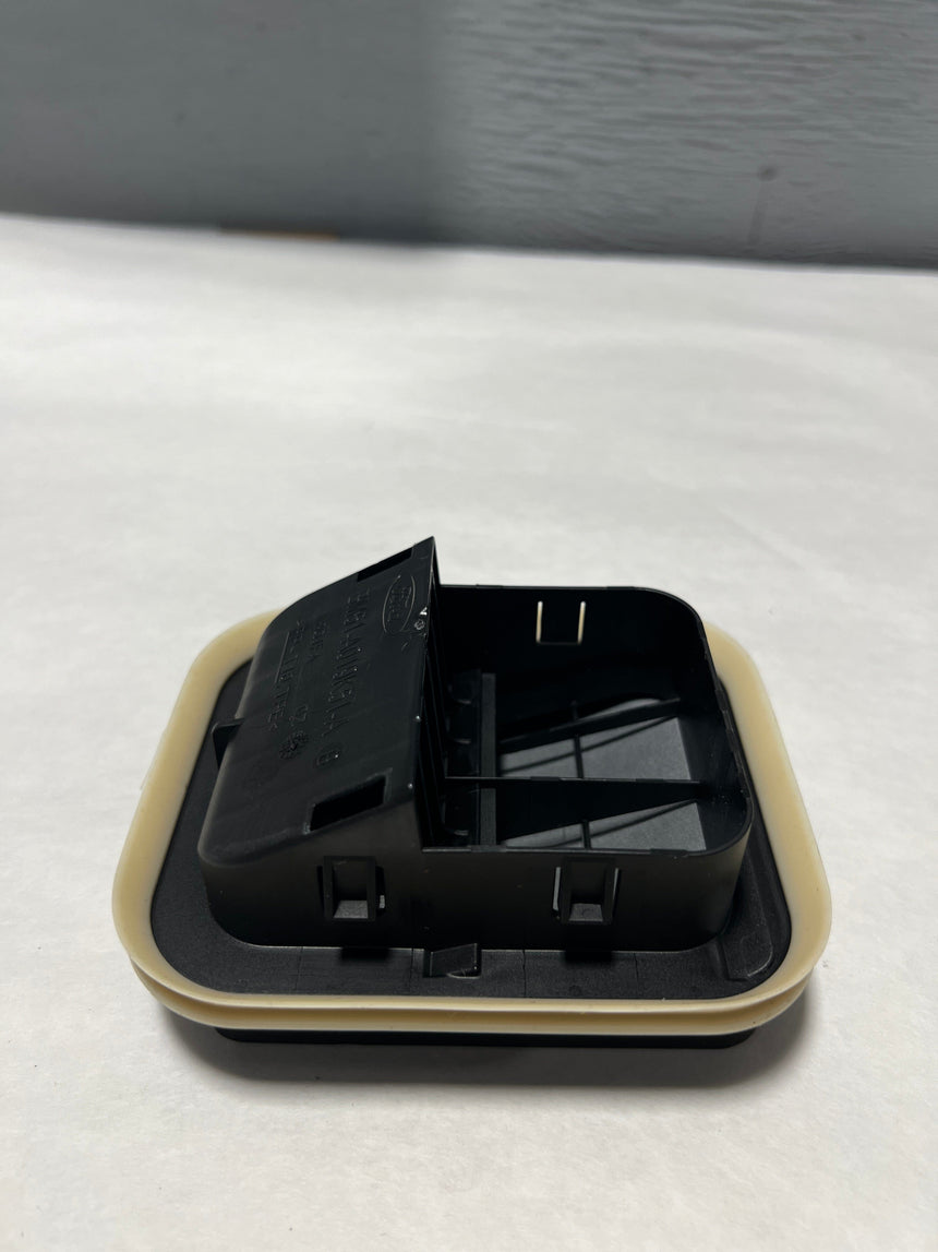 2012-2018 Ford Focus Quarter Panel Pressure Louver Vent Genuine OEM