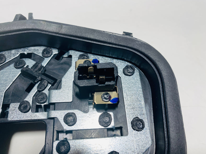 2013-2015 Ford C-Max Driver Side Tail Light Lamp Bulb Holder Socket