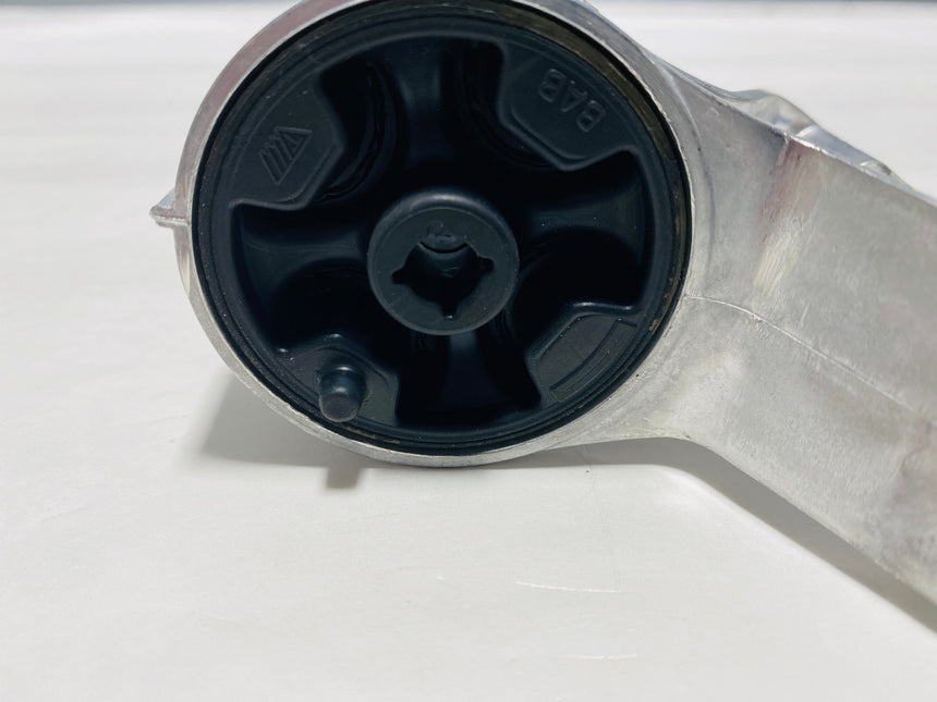2013-2018 Ford Escape Muffler / Tailpipe Mount Bracket