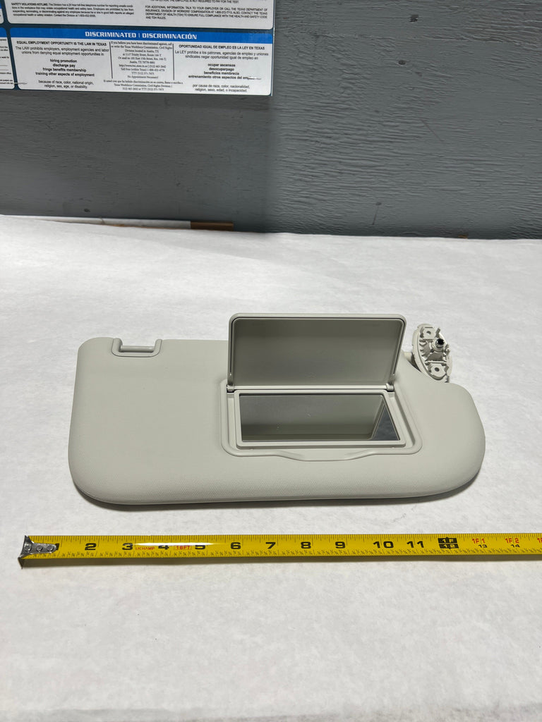 CL-0323-CJ5Z-7804104-AB-H2 2013-2019 Ford Escape Passenger Side Sun Visor Without sunroof, without illumination.