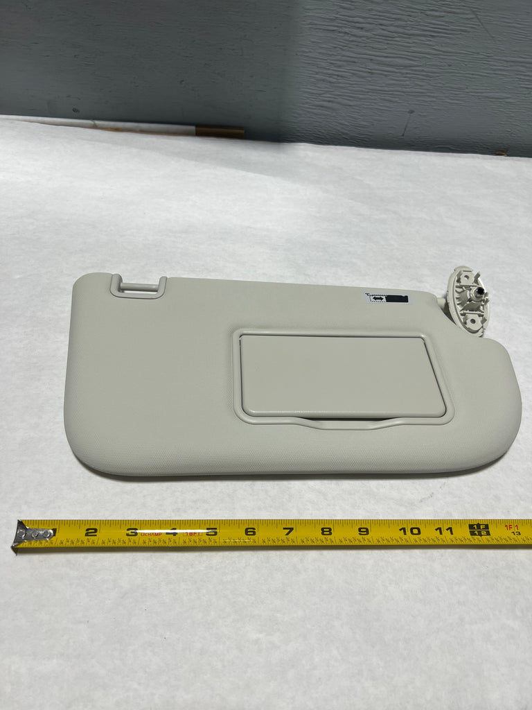 CL-0323-CJ5Z-7804104-AB-H2 2013-2019 Ford Escape Passenger Side Sun Visor Without sunroof, without illumination.