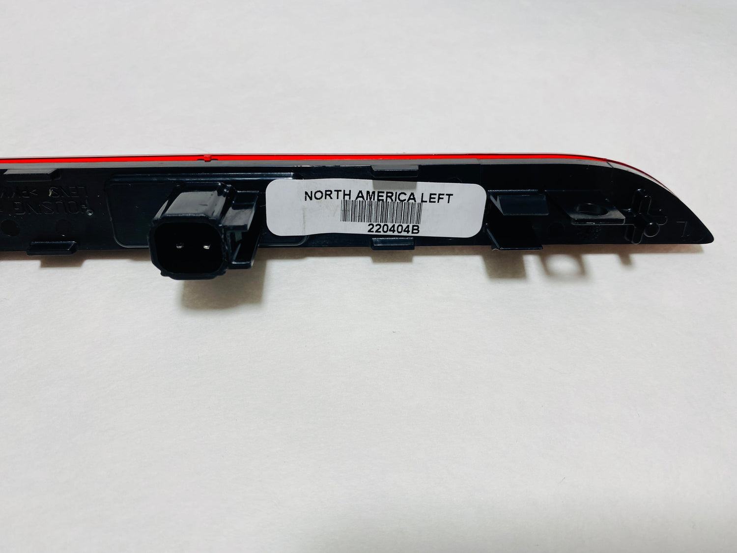 CL-DP5Z-15A201-A-H19 2013-2020 Lincoln MKZ Driver Side Rear Bumper Red Reflector Side Marker