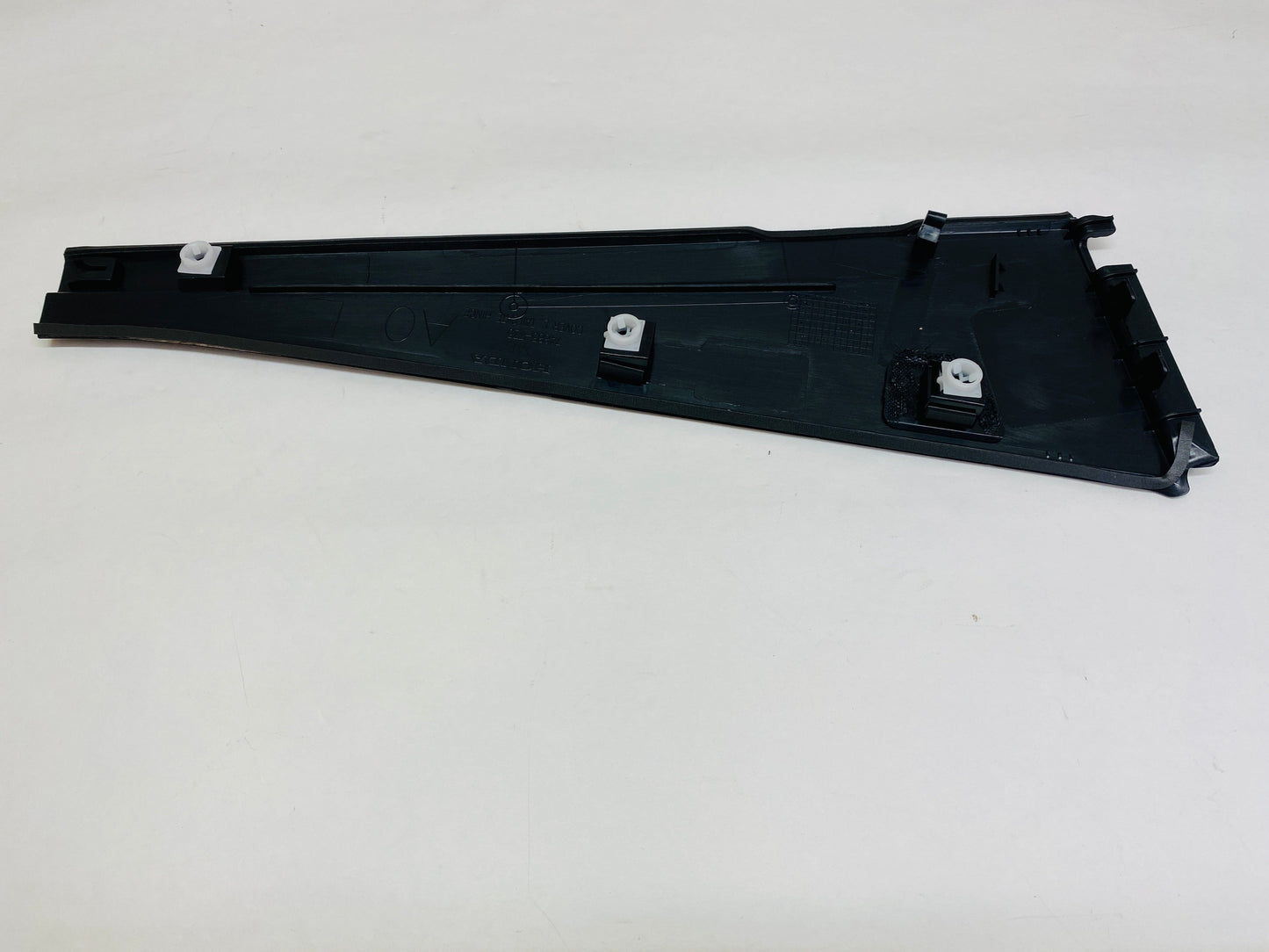 CL-74885-TZ5-A00 2014-2020 Acura MDX Driver Side Tailgate Hinge Cover Genuine New