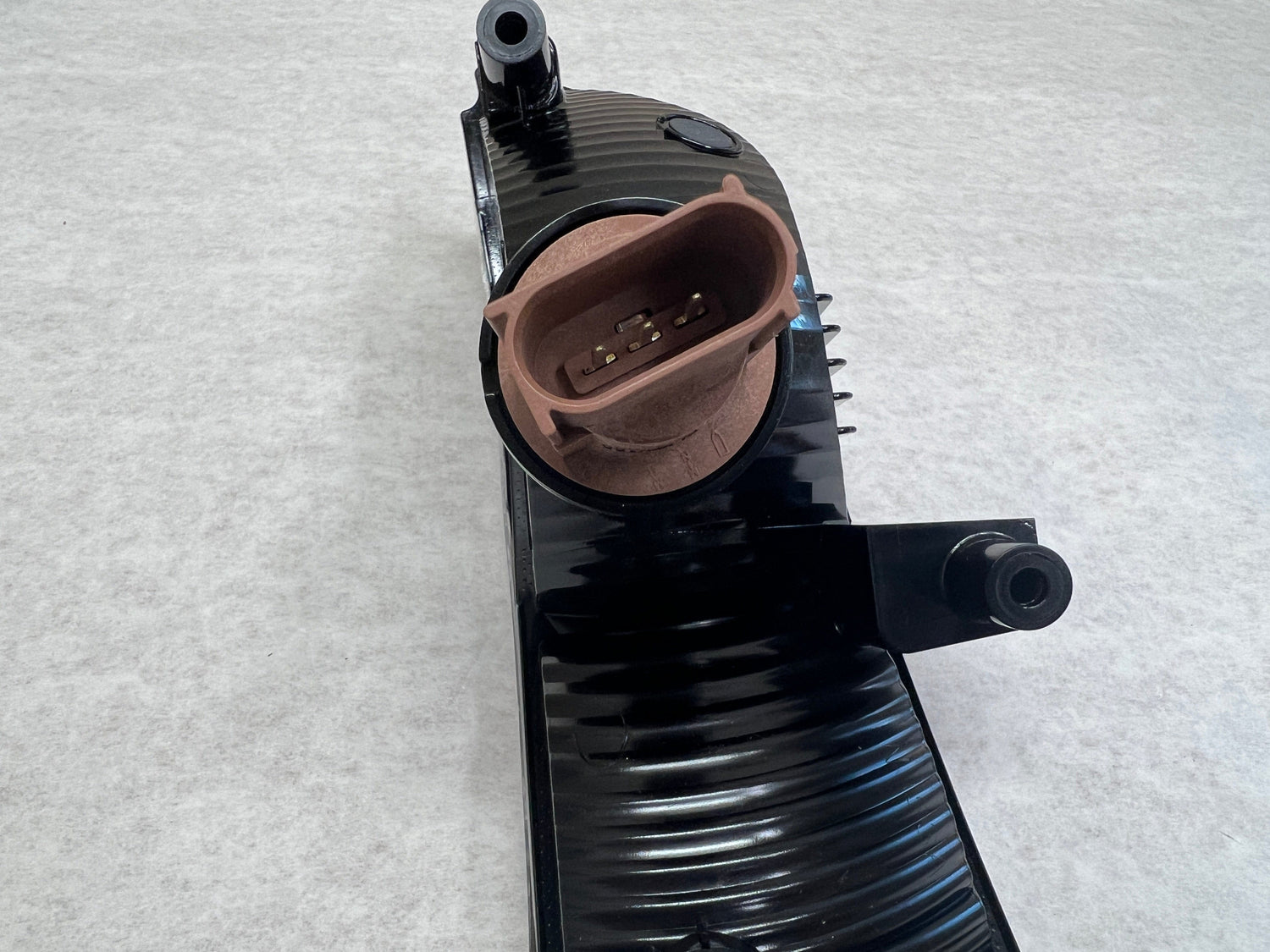 CL-0323- FR3Z-13200-A-C30 2015-2017 Ford Mustang Genuine New Passenger Side Parking Side Marker Lamp