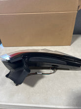 Load image into Gallery viewer, CL-HT4Z-13405-E-E1 2015-2018 Ford Edge Driver Side Tail Light Genuine Ford HT4Z-13405-E Part New