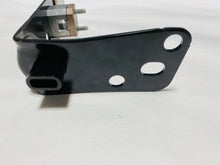 Load image into Gallery viewer, CL-FL3Z-99430B12-B-H19 2015-2020 Ford F-150 Passenger Side Tailgate Hinge For Flex Step Only