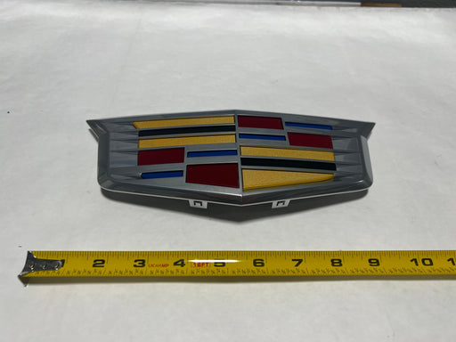 23182045-C6 2015-2022 Cadillac Escalade Front Grille Crest logo Emblem Genuine New