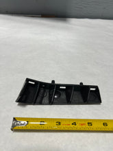 Load image into Gallery viewer, CL-0323-84867111-H22 2015-2022 GMC Canyon Driver Side Lower Bumper Cover Bracket Genuine New