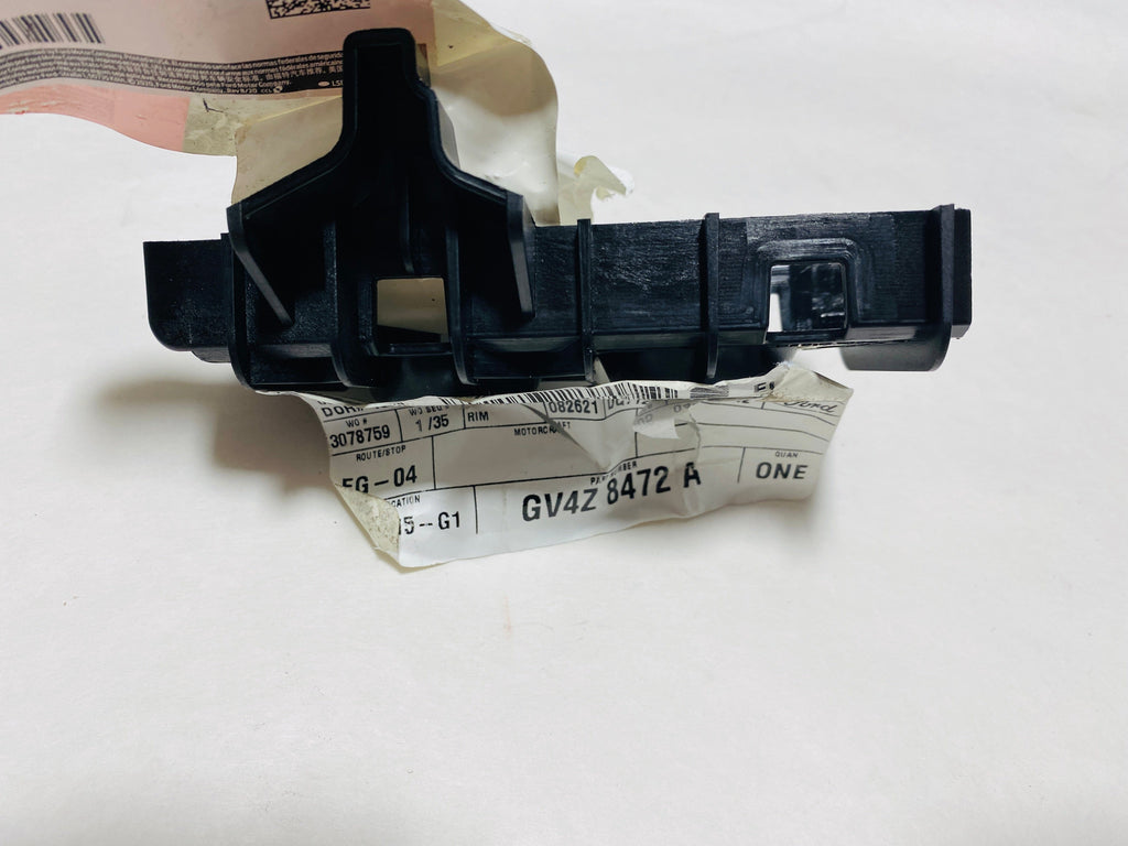 CL-GV4Z-8472-A-C28 2017-2019 Ford Escape Radiator Support Air Duct Bracket Spacer Guide Genuine New