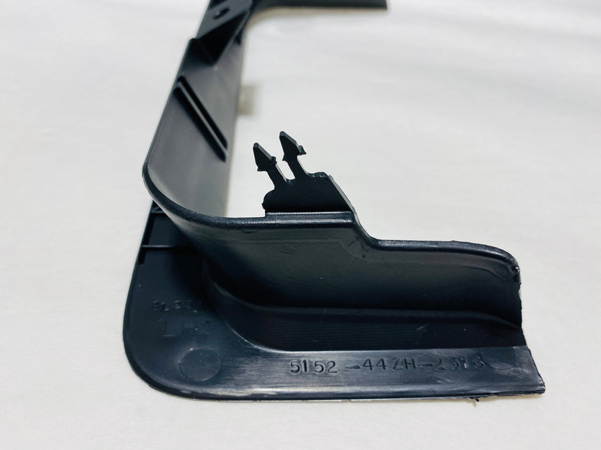 2017-2020 Ford F-250 F-350 Driver Side Headlight Molding For Halogen Headlights Only