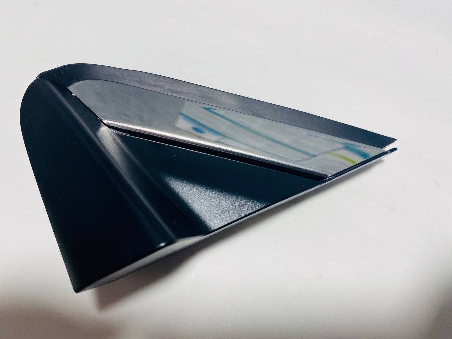 2017-2021 Pilot or Ridgeline Front Door Pillar Corner Molding Garnish - Black and Chrome