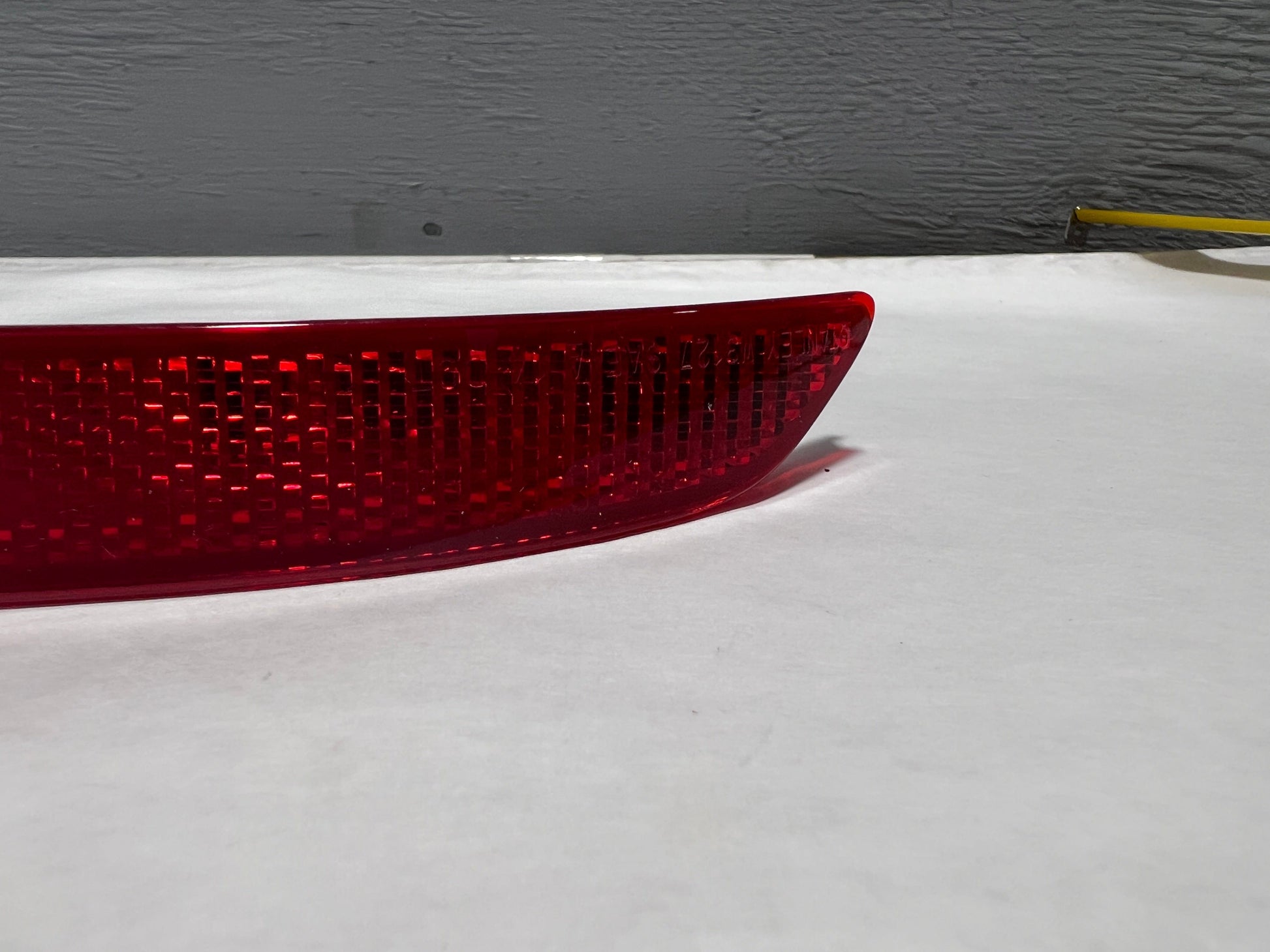 33555-THR-A01 2018-2022 Honda Odyssey Driver Side Rear Bumper Reflector