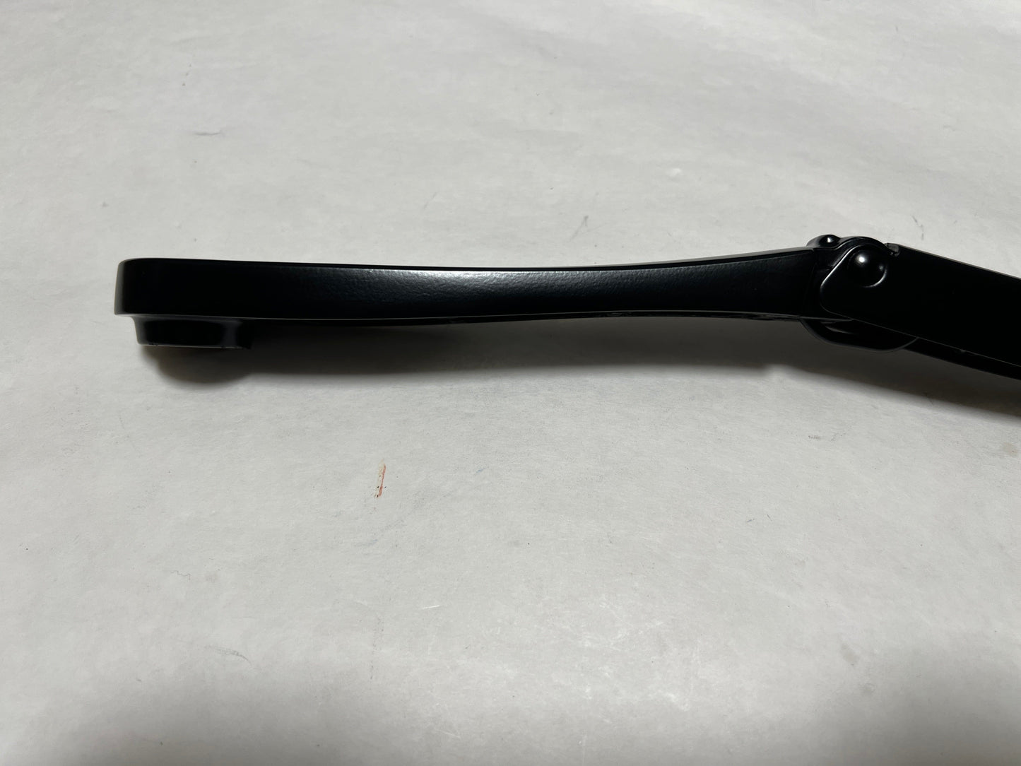 CL-LJ6Z-17526-A-H20 2020-2022 Ford Escape Passenger Side Windshield Wiper Arm Genuine New Wiper blade not included.