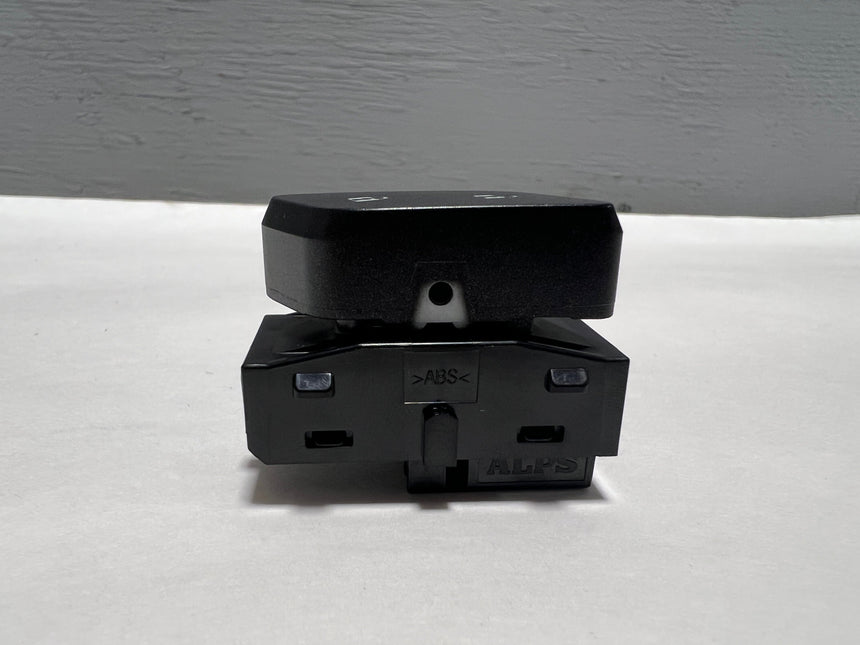 2015-2020 Chevrolet Tahoe Driver Side Door Lock Switch OEM New